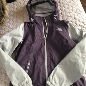 North Face Jacket 
Purple and light gray  size Medium